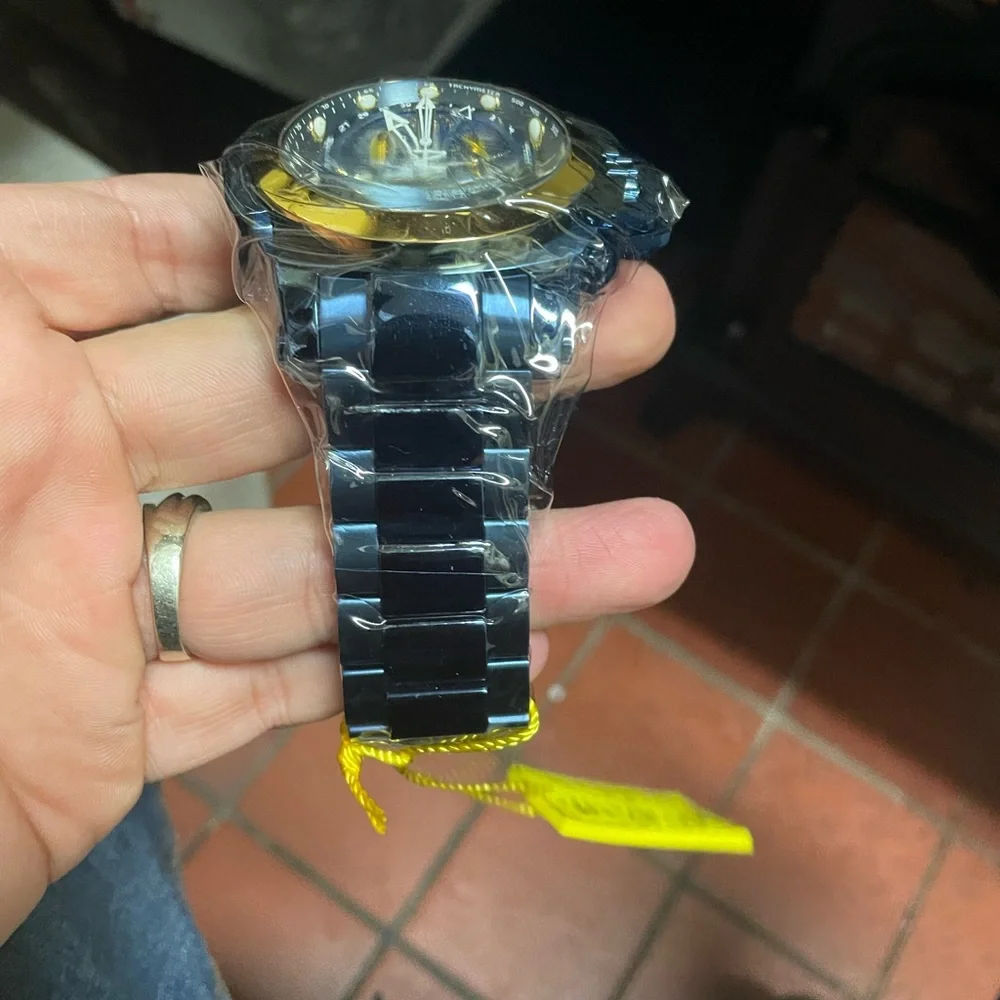 Invicta Watch - Picture 2 of 6